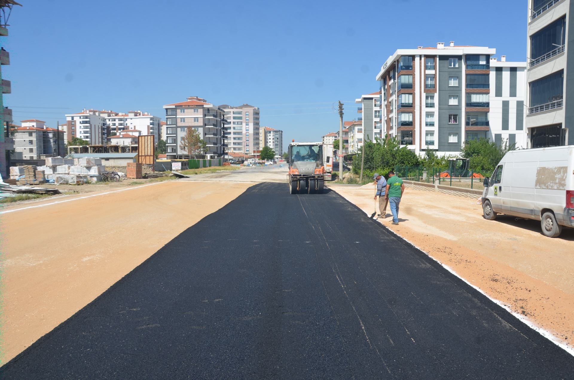 Ereğli Belediyesi Fatih Mahallesi’nde Sıcak Asfalt Çalışması Gerçekleştirdi