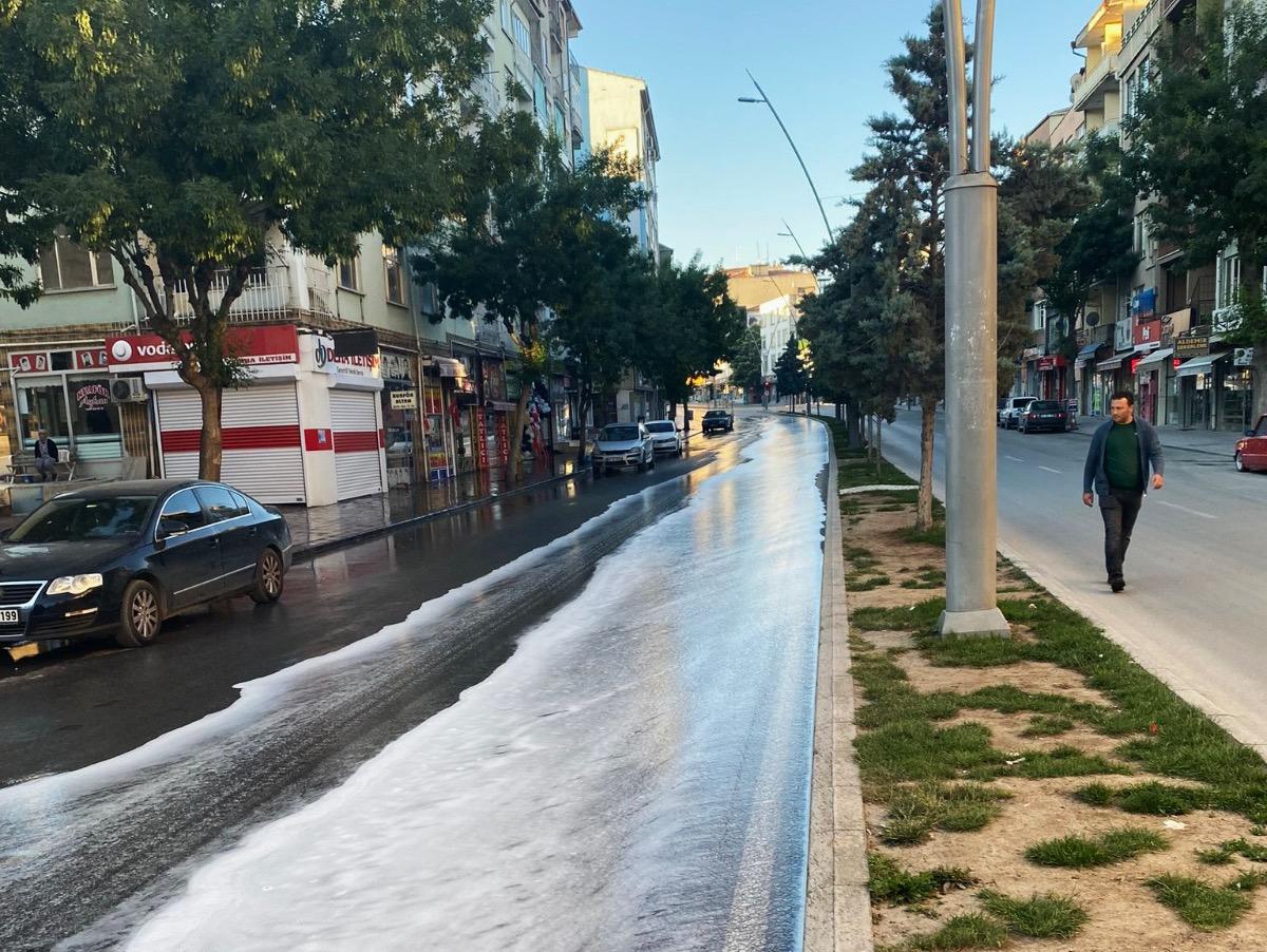 Ereğli Belediyesi Caddeleri Pırıl Pırıl Yaptı